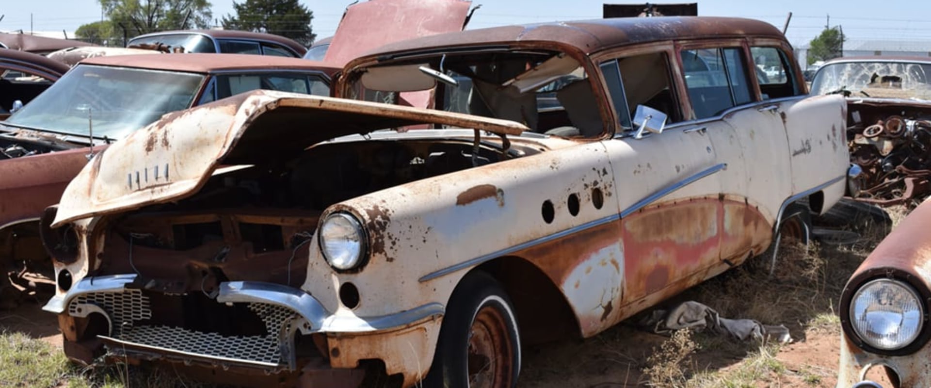 Finding Parts for a Vintage Car Restoration Project in Central Texas: A Comprehensive Guide